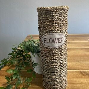 Handmade Decorative woven Rattan Vase, NEW